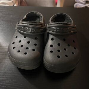 Crocs Kids Black Clogs with fleece lining
